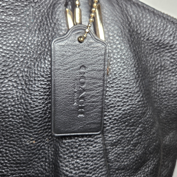 Coach Black Leather Tote Bag Zipper Closure Gold Accents Leather Coach Tag - Picture 4 of 13